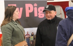 Ty Pig à l'honneur lors du derby entre l'AS Plouvien et le GSY Bourg-Blanc