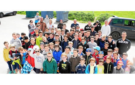 L'école de foot à la &quot;RECRE&quot;