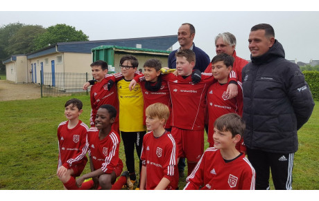 les U13 remporte le tournoi de ST DIVY