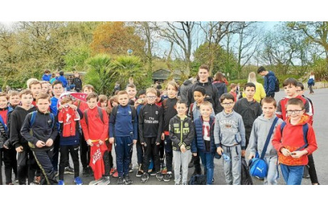 L'école de foot à la RECRE des 3 CURES