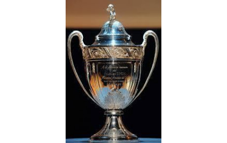 Coupe de FRANCE . BOHARS à PLOUVIEN